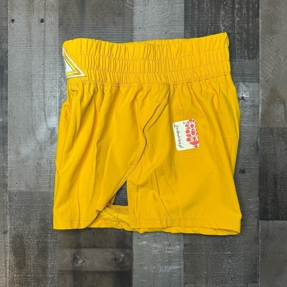 NWT Free People Movement Next Round Short Swaying Sunflowers - Picture 11 of 11